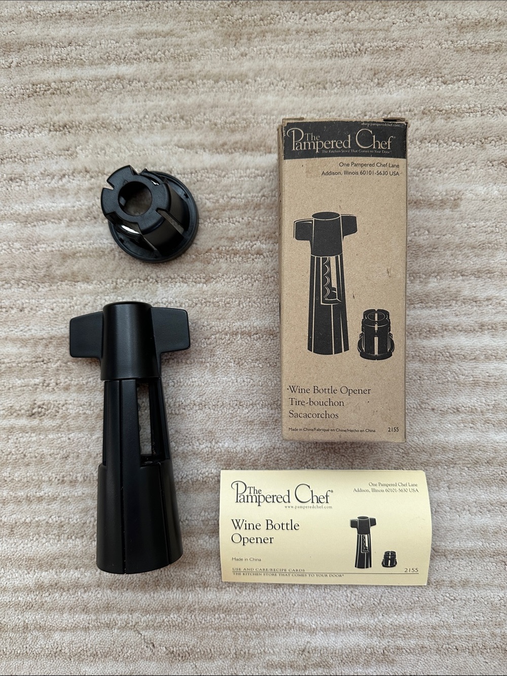 Pampered Chef Wine Bottle Opener & Foil Cutter #2155 Black